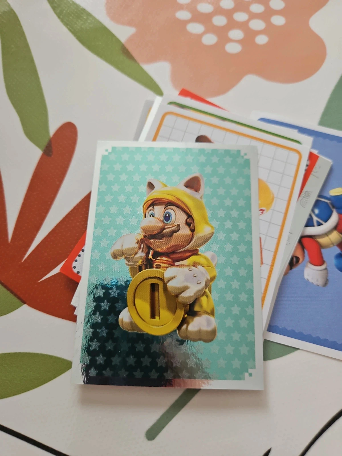 Lot 82 stickers et cartes Mario Panini